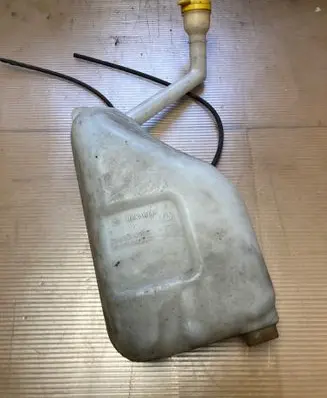 Renault Scenic III - Grand scenic III Windshield washer fluid reservoir/tank 289100014R 289100033R