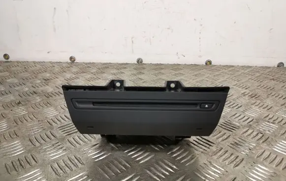 Mazda 3 II Navigation unit CD/DVD player BJE8669G0C