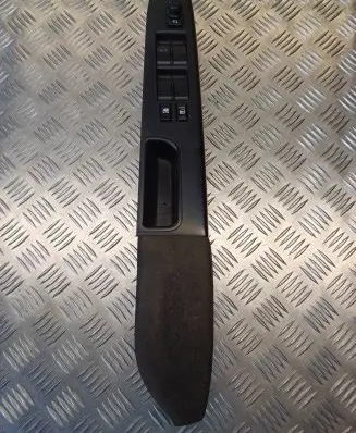 Suzuki SX4 Electric window control switch 8372555L10 64J200981T 62J101111T