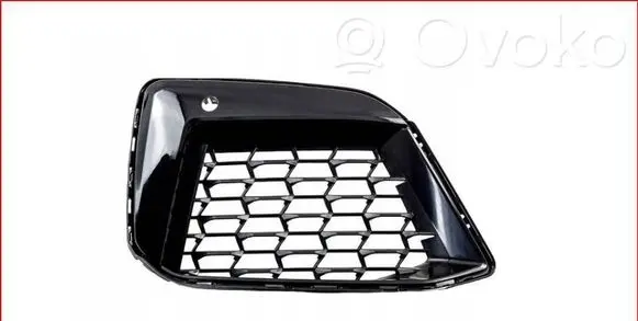 BMW 5 G30 G31 G38 Front bumper lower grill 51118747848