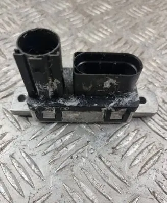 Land Rover Evoque II Glow plug pre-heat relay GX7312B533AF