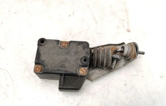 Fuel tank cap lock motor