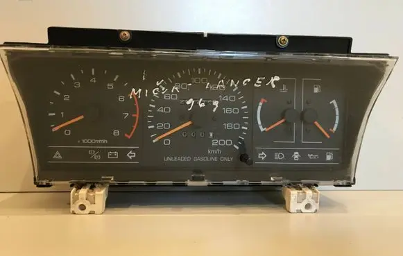 Mitsubishi Colt Speedometer (instrument cluster) MB424609 728510