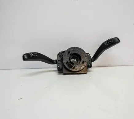 Volkswagen Polo V 6R Indicator stalk