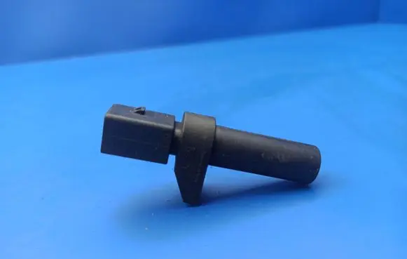 Mercedes-Benz E W211 Crankshaft position sensor 0031532828