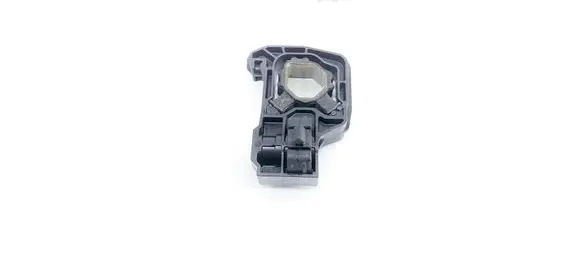 Radiator mount bracket