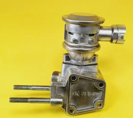 Skoda Octavia Mk1 (1U) EGR valve 06A131166B
