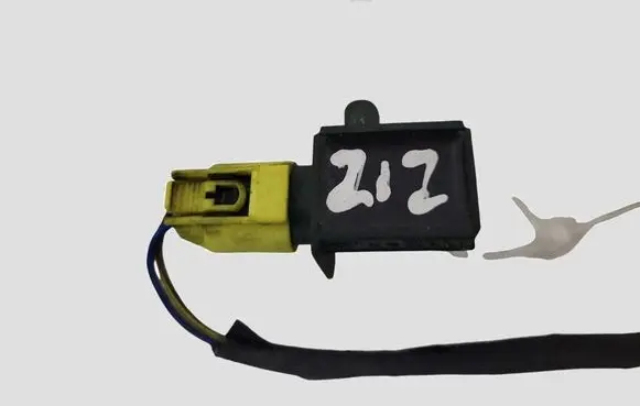 Mercedes-Benz E W212 Airbag deployment crash/impact sensor A1729056000