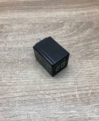 Audi A6 S6 C5 4B Other relay 431953231 4DM004420