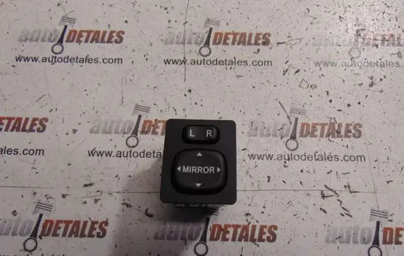 Toyota Auris 150 Wing mirror switch 183574