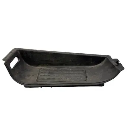 Front sill trim cover