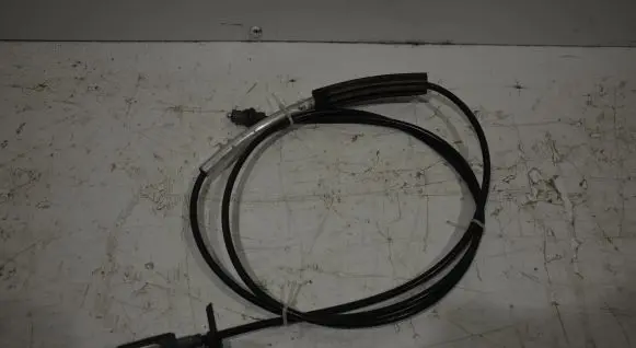 Engine bonnet/hood lock release cable