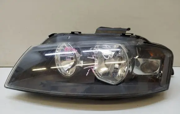 Audi A3 S3 8P Headlight/headlamp 0301206601