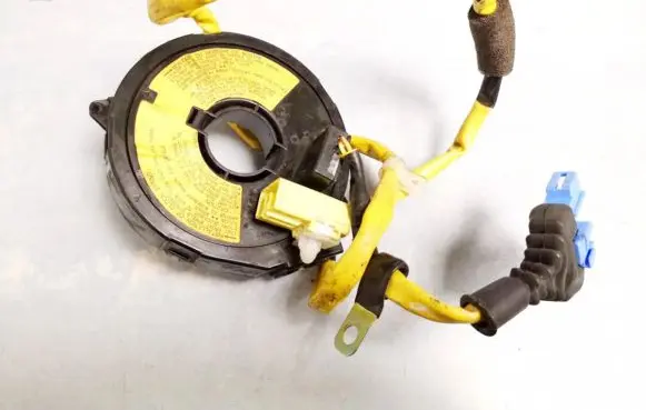 Mazda 323 Airbag slip ring squib (SRS ring)