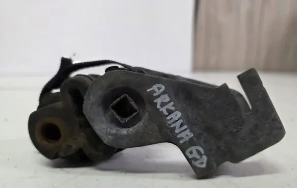 Renault Arkana Muffler mount bracket/holder 206511336R