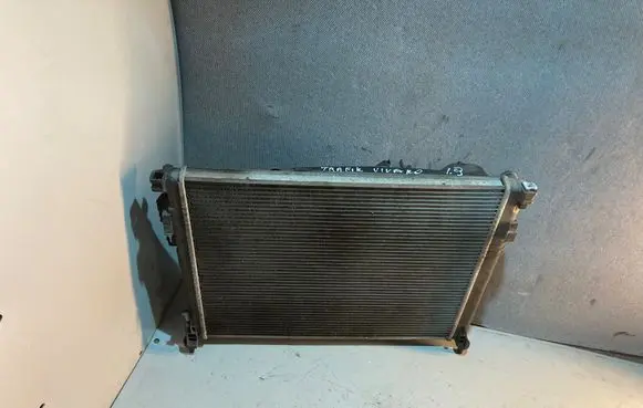 Renault Trafic II (X83) Coolant radiator