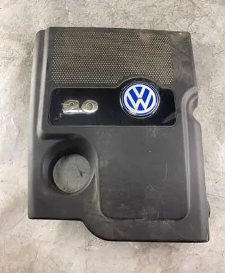 Volkswagen PASSAT B5 Engine cover (trim) 06b103925