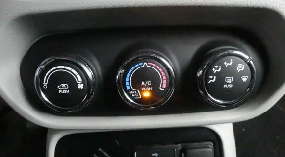 Climate control/heater control trim