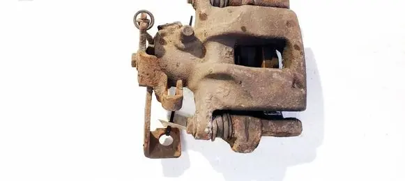 Toyota Auris 150 Rear brake caliper 