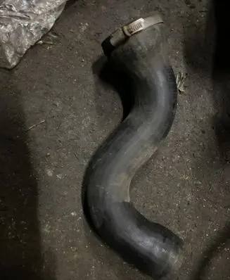 Audi A4 S4 B5 8D Intercooler hose/pipe
