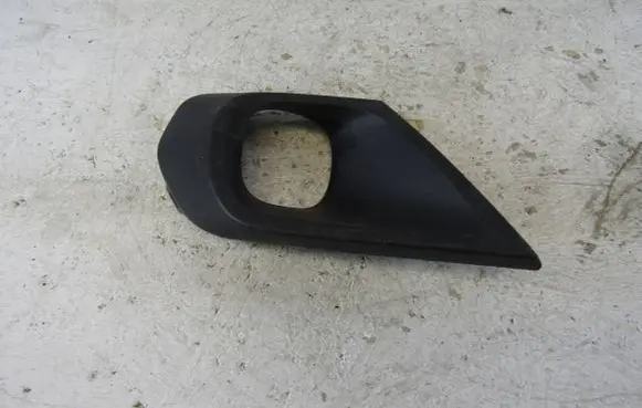 Dacia Duster II Front fog light trim/grill 2024634X