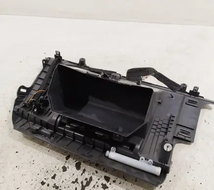 Volvo V50 Glove box 9123248