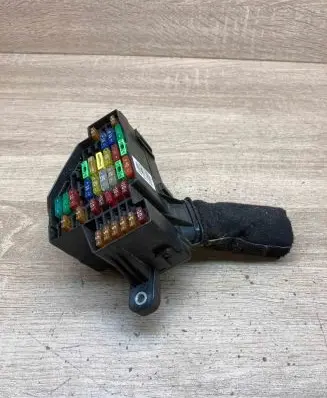 Mazda 626 Fuse box set 2061751486