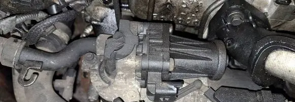 Ford Focus EGR valve 702209040 11t092