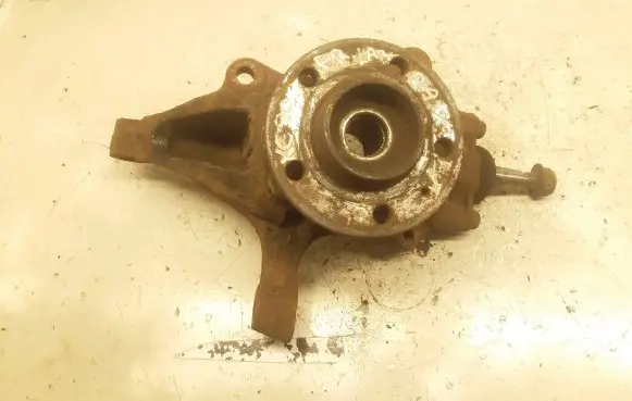 Volvo XC90 Front wheel hub spindle knuckle