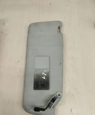 Volkswagen Touran I Sun visor