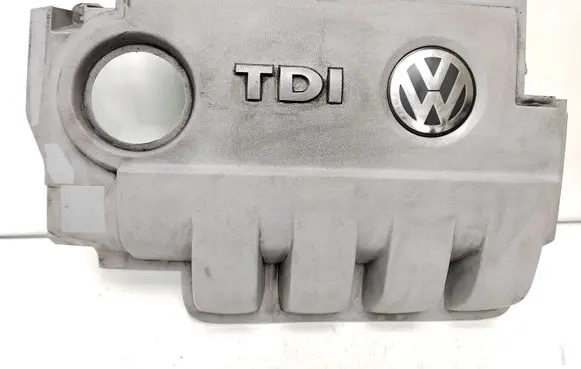 Volkswagen PASSAT B6 Engine cover (trim) 03G103907C 03G103967P 03G103967N