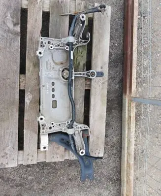 Volkswagen Tiguan Front subframe 3C0199369H 10GN08H3AA