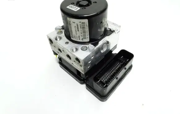 Ford Fiesta ABS Pump CV212C405CB A426G 10021208524