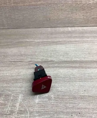 Peugeot 607 Hazard light switch 96296484KR 1334 231279
