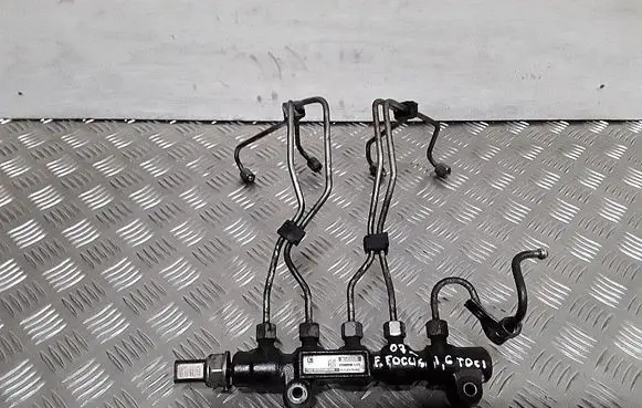 Ford Focus Fuel main line pipe 9654592680