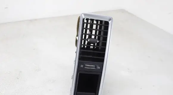 Dodge RAM 1500 DS Dashboard side air vent grill/cover trim 1EB01TRMAA 000060100000011