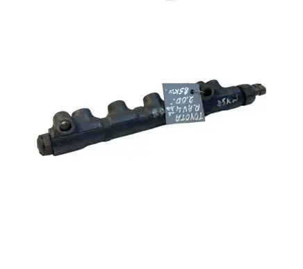 Toyota Avensis T250 Fuel main line pipe