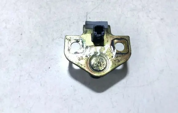 Ford Focus Front door sensor 2m51f21982aa 2m51-f21982-aa