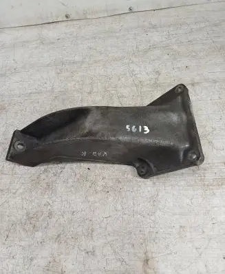 BMW 5 E39 Engine mounting bracket 1092973