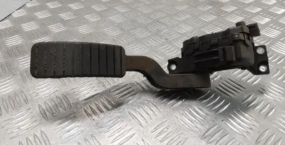 Renault Laguna II Accelerator throttle pedal 8200002904