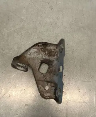 Volkswagen Sharan Fender mounting bracket 7N0821136A
