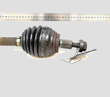 Volkswagen Golf V Front driveshaft