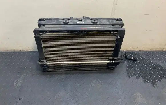 BMW 6 F06 Gran coupe Radiator set 9255983 7647367 8615437