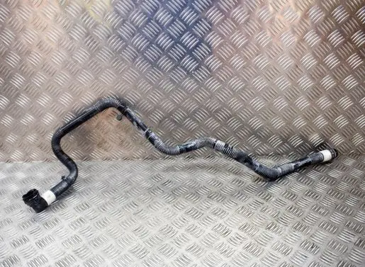 Tesla Model 3 Engine coolant pipe/hose 107758600C