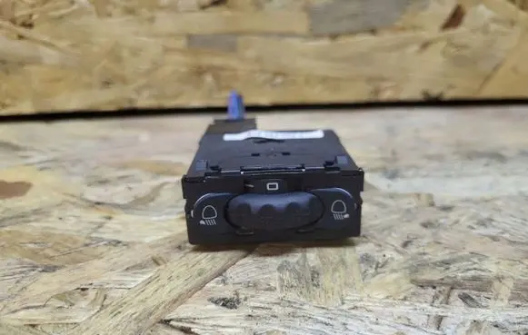 Renault Scenic I Headlight level height control switch 7700430218