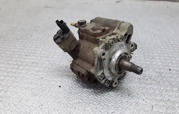 Ford Fiesta Fuel injection high pressure pump 9685440880 5WS40008