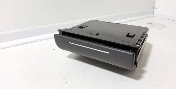 Audi A3 S3 8L Car ashtray 8L0857951C 311270200