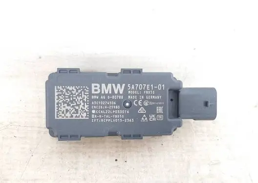 BMW X1 U11 Antenna control unit 5A707E1 5B60518 5B4E029