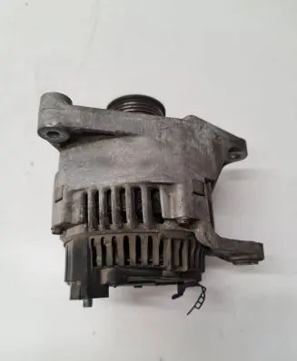 Audi A4 S4 B5 8D Generator/alternator 2546321
