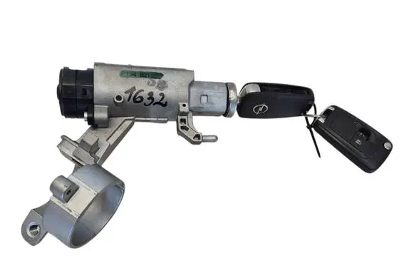 Opel Astra J Ignition lock 20939745